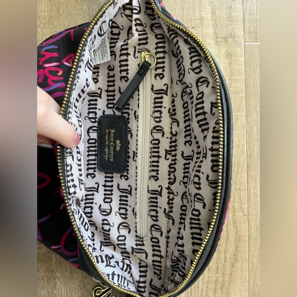Juicy Couture Black and Pink Crossbody Bag - Picture 3 of 5